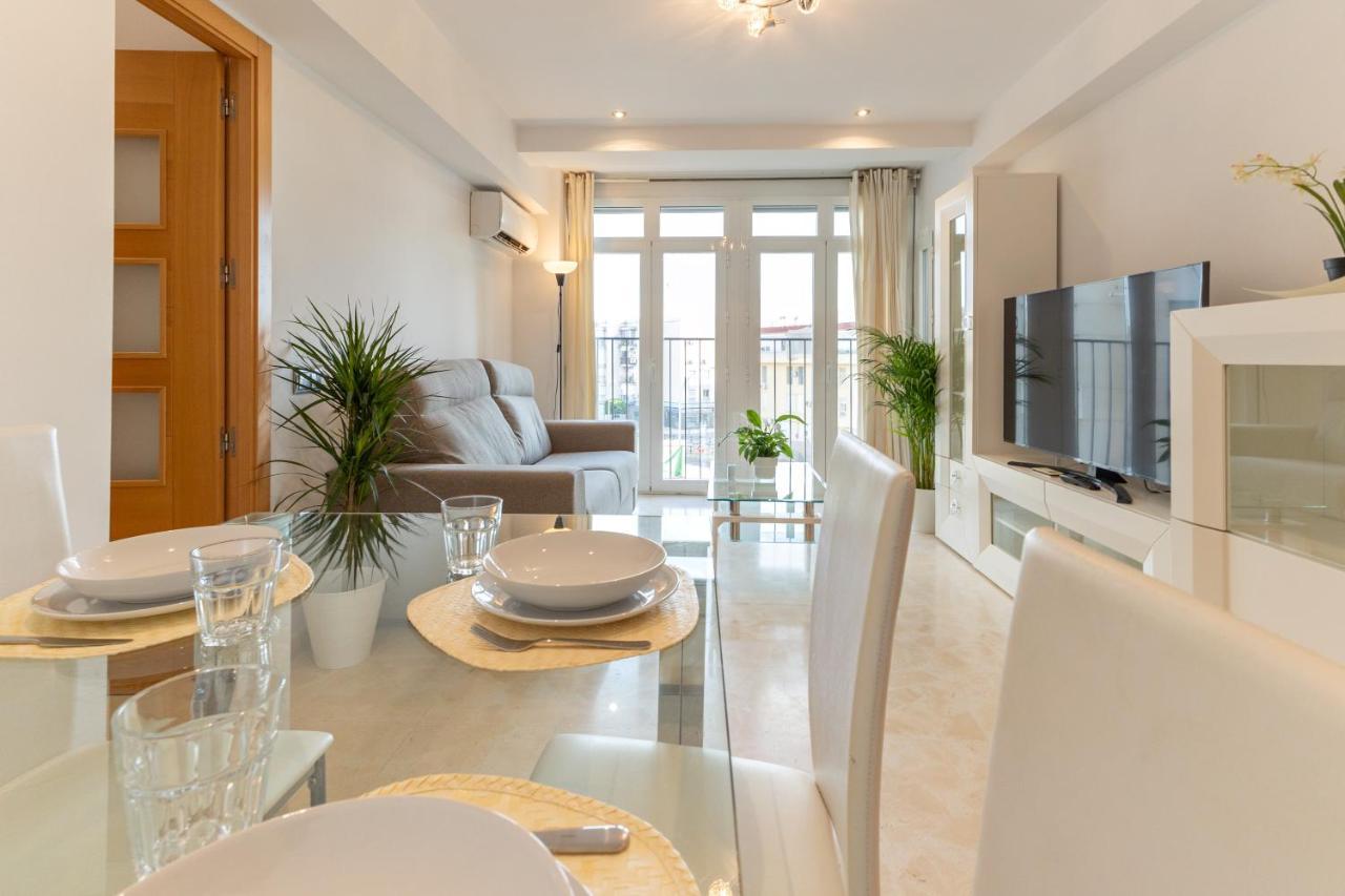 Appartement Charming 3 Bedroom At Triana Center By Oui *