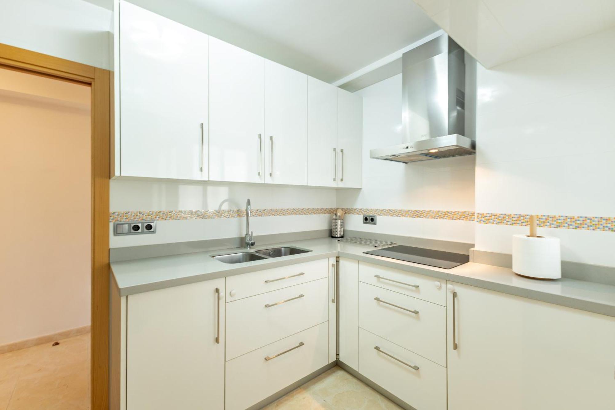 Charming 3 Bedroom At Triana Center By Oui Appartement *