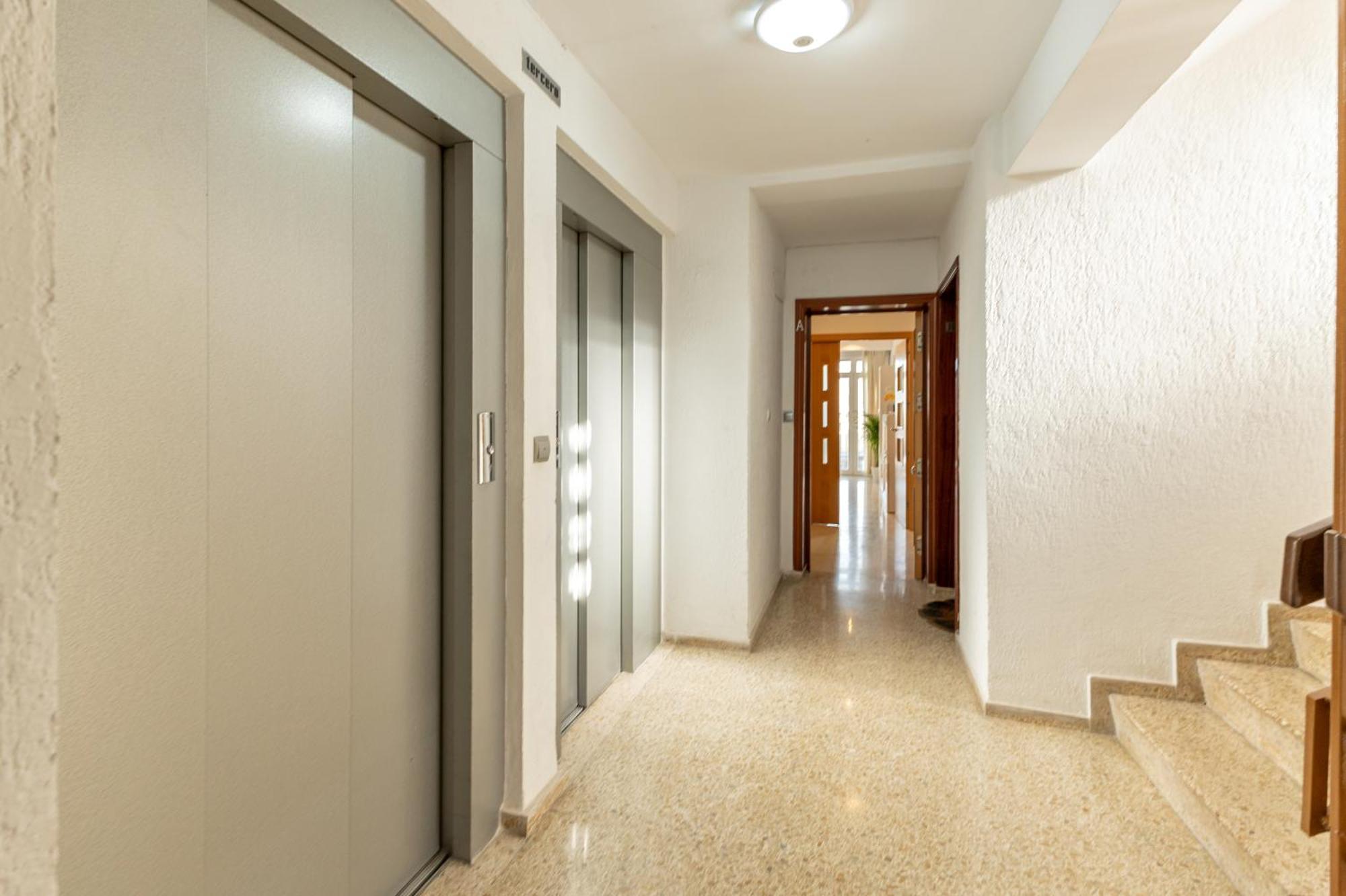 Appartement Charming 3 Bedroom At Triana Center By Oui